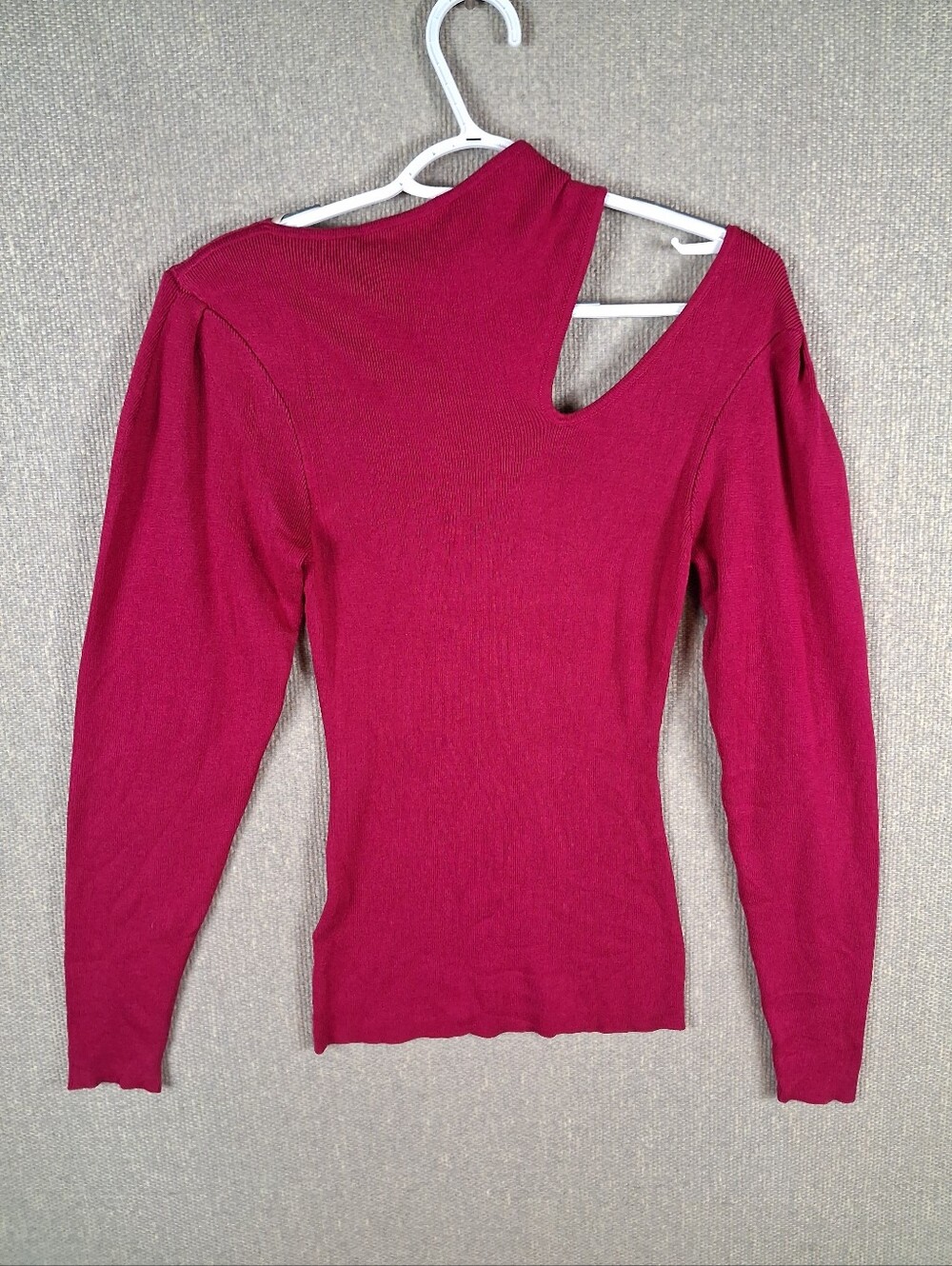 BCBGeneration Fitted Long Sleeve Sweater Asymmetrical Shoulder Neck Cutout Small